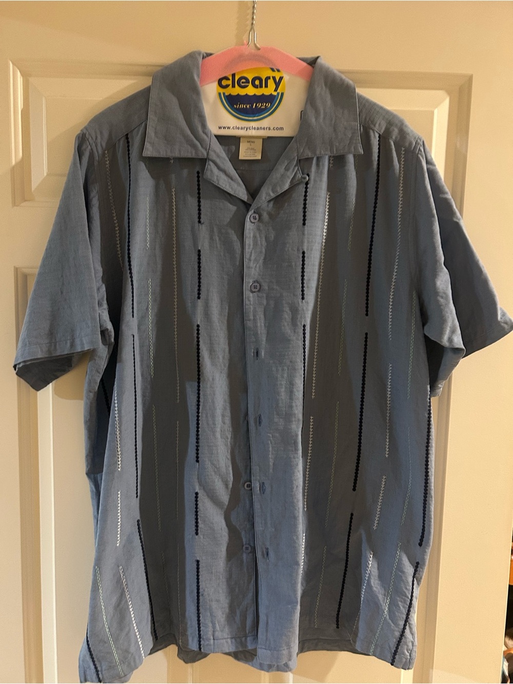 TravelSmith Men’s Slate Blue Short-Sleeve Button-Down Shirt